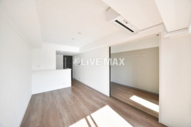 1LDK Apartment for Rent in Hakata-ku, Fukuoka – 33.59m² - Thumbnail 4