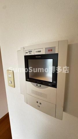1K Apartment for Rent in Hakata-ku, Fukuoka City - Thumbnail 3