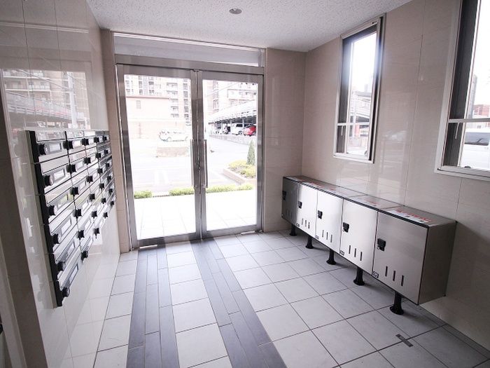 1K Apartment for Rent in Kokurakita Ward, Kitakyushu - Thumbnail 3