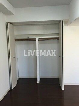 1K Apartment for Rent in Shimogyo Ward, Kyoto, Near Kyoto Station - Thumbnail 2