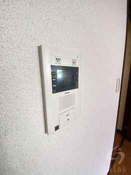 1DK Apartment for Rent in Moriguchi, Osaka - 30.27m² - Image 1