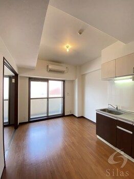 1DK Apartment for Rent in Moriguchi, Osaka - 30.27m² - Thumbnail 3