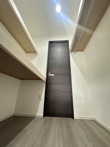 3LDK Apartment for Rent in Fukuoka Chuo Ward 70.36m² - Thumbnail 3