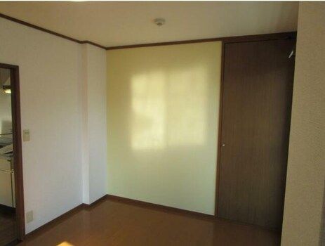1DK Apartment for Rent in Nishiogikita, Suginami-ku, Tokyo - Thumbnail 3