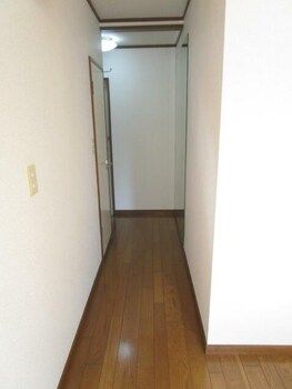 1DK Apartment for Rent in Nishiogikita, Suginami-ku, Tokyo - Thumbnail 2
