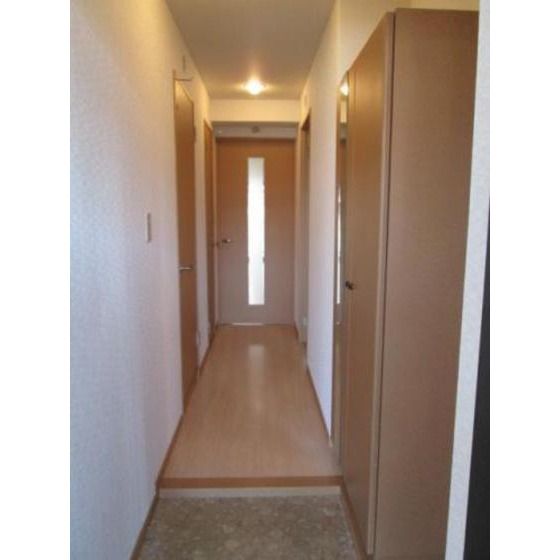 2LDK Apartment for Rent in Hakata Ward, Fukuoka City - Thumbnail 4