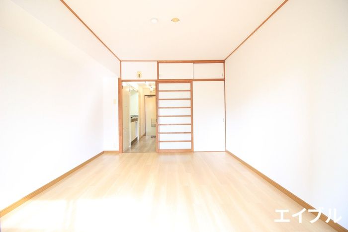1K Apartment for Rent in Hakata Ward, Fukuoka City - Thumbnail 4