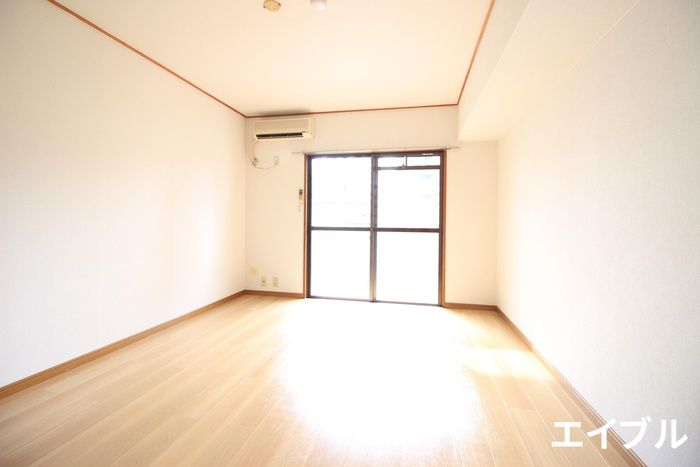 1K Apartment for Rent in Hakata Ward, Fukuoka City - Thumbnail 3