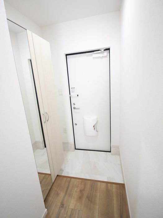 1LDK Apartment for Rent in Kitakyushu, Fukuoka – 40.38m² - Thumbnail 2