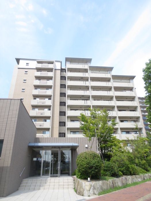 Prime Maison Teriha 2LDK Apartment in Higashi-ku, Fukuoka - Thumbnail 2
