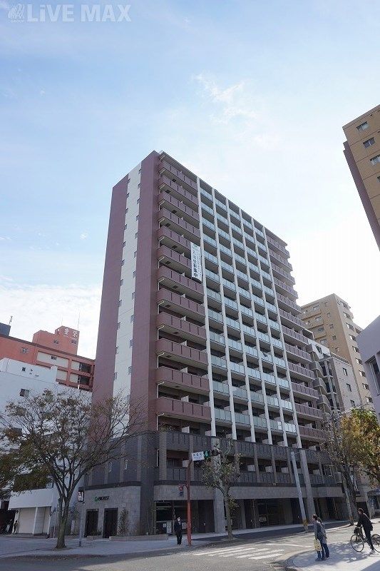 1LDK Apartment for Rent in Hakata Ward, Fukuoka City - Thumbnail 2