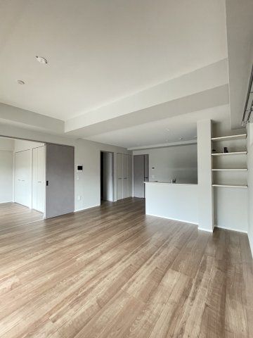 2LDK New Apartment for Rent in Hakata Ward, Fukuoka - Thumbnail 4
