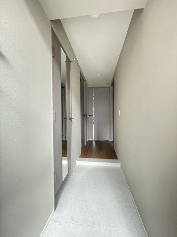 2LDK New Apartment for Rent in Hakata Ward, Fukuoka - Thumbnail 3