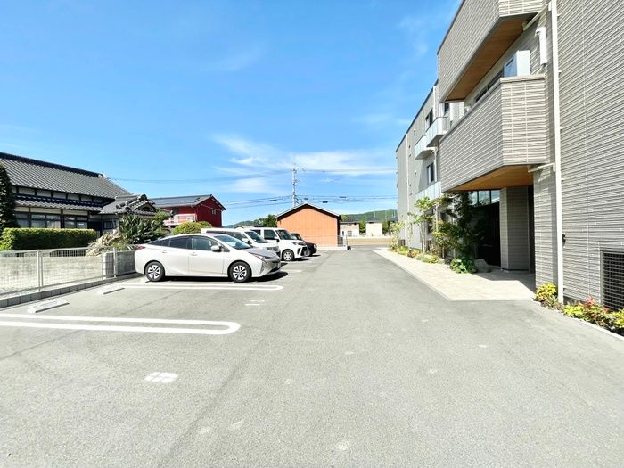 3LDK Apartment for Rent in Yahatanishi-ku, Kitakyushu - Thumbnail 4