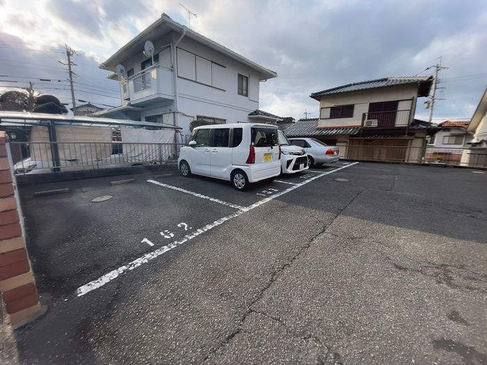 2DK Apartment for Rent in Asakawa, Kitakyushu, 35m² - Thumbnail 3