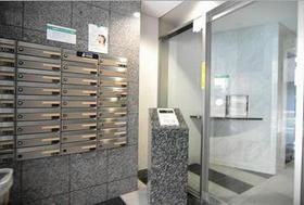 1R Apartment for Rent in Fukuoka's Chuo Ward - Thumbnail 3