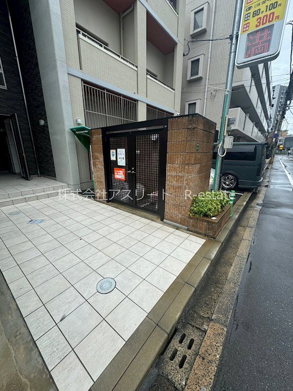 1K Apartment for Rent in Minami Ward, Fukuoka Near Takamiya Station - Thumbnail 3