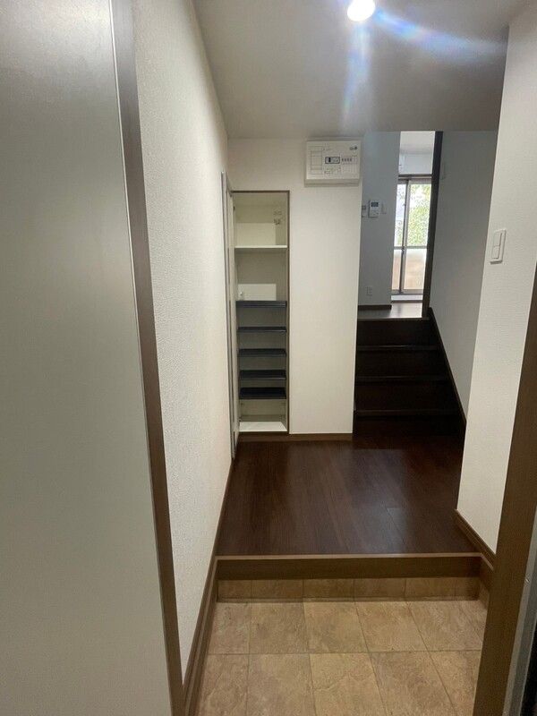 1DK Apartment for Rent in Fukuoka Higashi Ward - Thumbnail 3