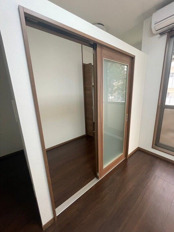 1DK Apartment for Rent in Fukuoka Higashi Ward - Thumbnail 2
