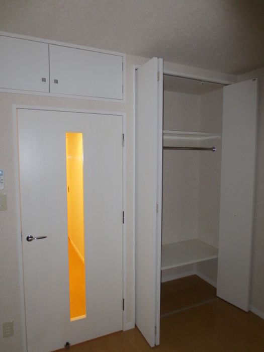 1K Apartment for Rent in Hakozaki, Fukuoka – 23.7m² - Thumbnail 3