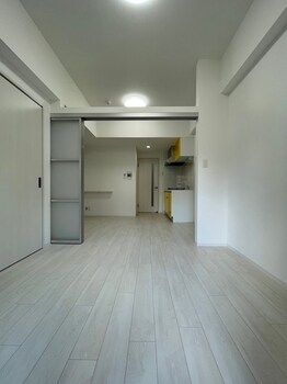1DK Apartment for Rent in Kita-ku, Osaka - Thumbnail 4
