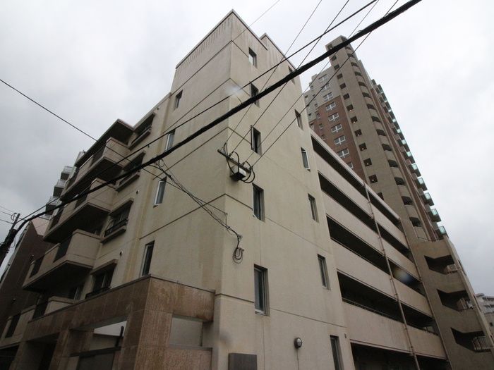 2LDK Apartment for Rent in Momochi, Sawara-ku, Fukuoka - Thumbnail 2