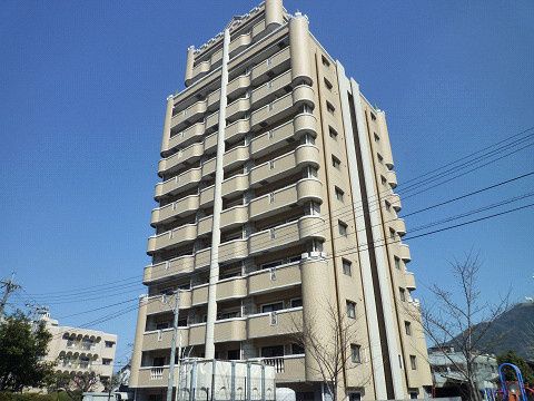 1LDK Apartment for Rent in Kokurakita-ku, Kitakyushu, Fukuoka - Thumbnail 2