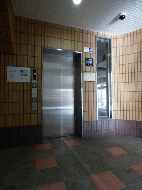 1LDK Apartment for Rent in Hakata Ward, Fukuoka City - Thumbnail 3