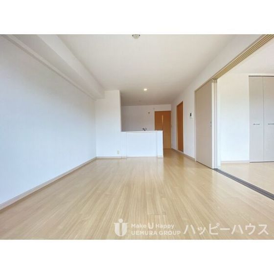 2LDK Apartment for Rent in Minami-ku, Fukuoka City - Thumbnail 4