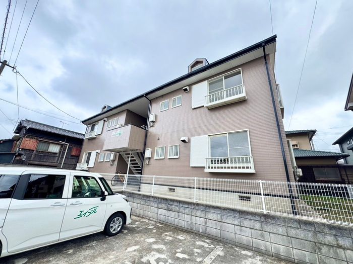 2LDK Rental House in Yahatanishi-ku, Kitakyushu - Thumbnail 2