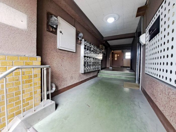 3LDK Apartment for Rent in Yahatahigashi, Kitakyushu - Thumbnail 3