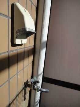 1K Apartment for Rent in Joto Ward, Osaka Near Gamo 4-chome Station - Thumbnail 2