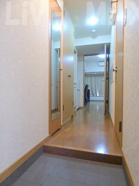 1K Apartment for Rent Near Gofukumachi Station in Hakata-ku, Fukuoka - Thumbnail 4