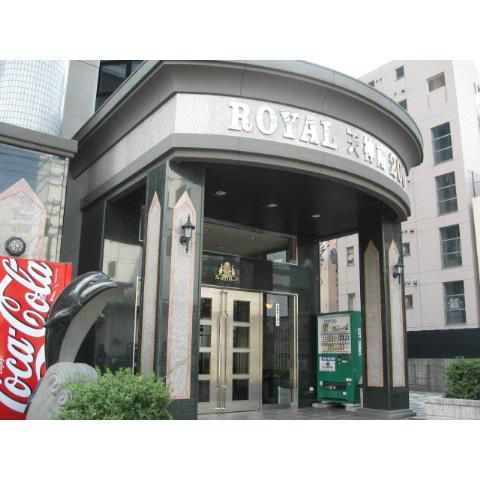 1K Apartment for Rent in Chuo-ku, Fukuoka City - Thumbnail 2