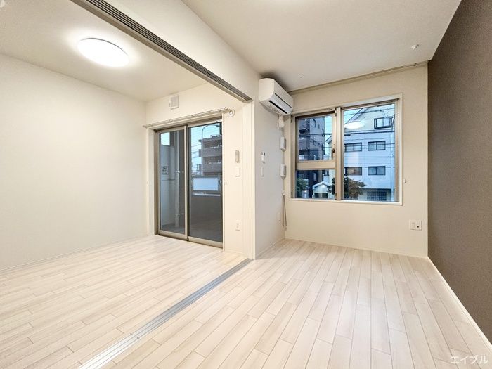 1LDK Apartment for Rent in Fukuoka City Sawara Ward - Thumbnail 4