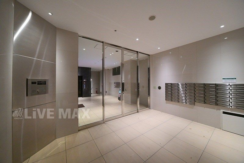 2K Apartment for Rent in Hakata-ku, Fukuoka - 30.87m² - Thumbnail 4