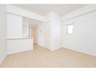 1R Apartment for Rent in Higashi-ku, Fukuoka City - 25m² - Thumbnail 2