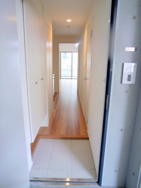1K Apartment for Rent in Chuo-ku, Fukuoka - 23.25 sqm - Thumbnail 2
