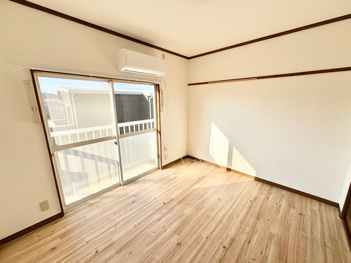 1K Apartment for Rent in Kokura Minami-ku, Kitakyushu - Thumbnail 3