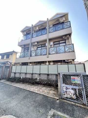 1R Apartment in Sawara-ku, Fukuoka City – 18.61m² Near Muromi Station - Thumbnail 2