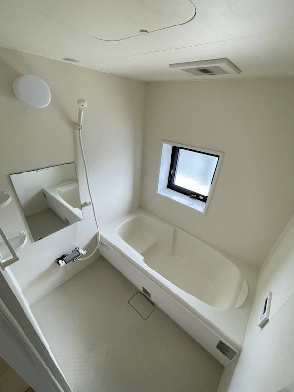 2LDK Apartment for Rent in Haruyoshi, Chuo-ku, Fukuoka - Thumbnail 4