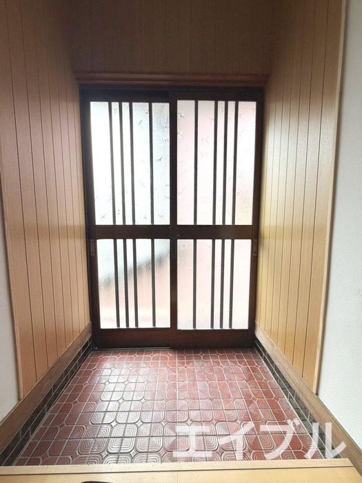 3DK Apartment for Rent in Yahatahigashi Ward, Kitakyushu - Thumbnail 3
