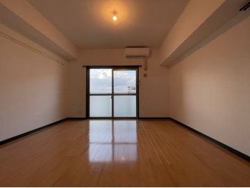 1K Apartment for Rent in Hakata-ku, Fukuoka - 24.97m² - Thumbnail 4