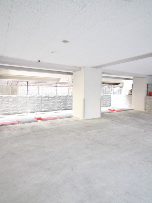 2K Apartment for Rent in Chuo-ku, Fukuoka City - 23.1m² - Thumbnail 3