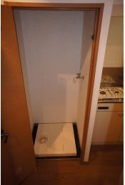 1K Apartment for Rent in Hakata Ekimae, Fukuoka City - Thumbnail 4