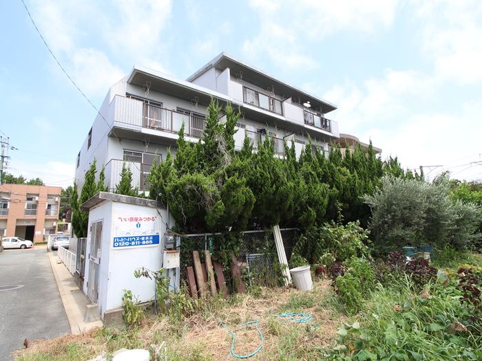 3LDK Apartment for Rent in Nishi Ward, Fukuoka City - Thumbnail 2