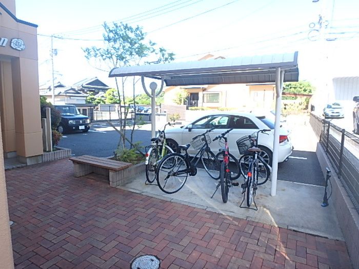 1K Apartment for Rent in Wakamatsu-ku, Kitakyushu, 31m² - Thumbnail 3