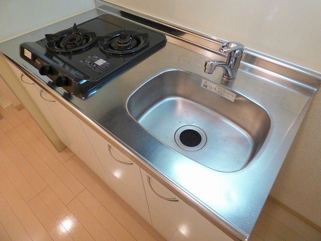 1K Apartment for Rent in Hakata-ku, Fukuoka City - Thumbnail 3