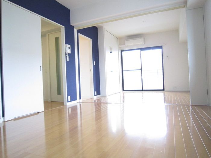 2K Apartment for Rent in Hakata Ward, Fukuoka City - Thumbnail 4