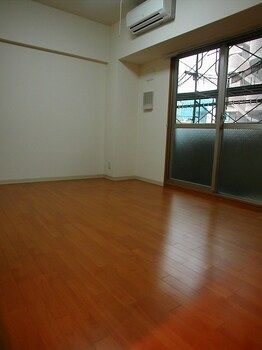 1K Apartment for Rent in Miyakojima-ku, Osaka, 30.85 sqm - Thumbnail 4
